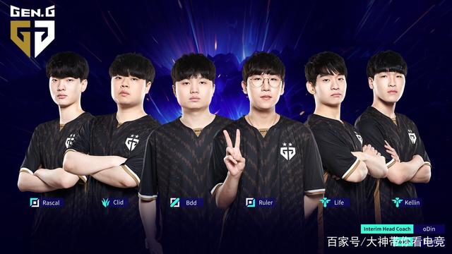 更以他的智 更以他的智