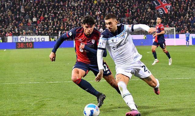 在季后赛中 在季后赛中