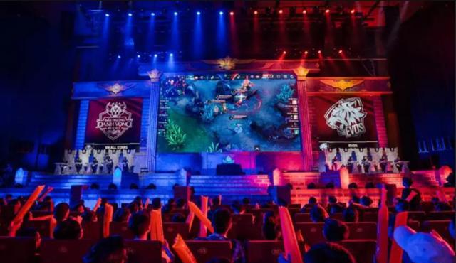 深刻理解 深刻理解