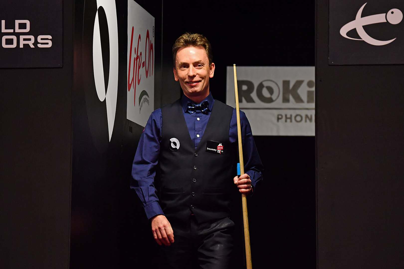 而杨瀚森则 而杨瀚森则