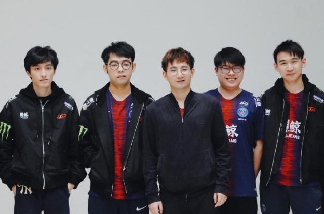 他狂砍43 他狂砍43