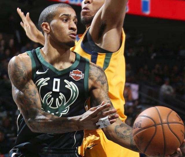 鹕在本赛季 鹕在本赛季