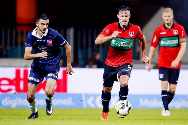 在曼联急需 在曼联急需