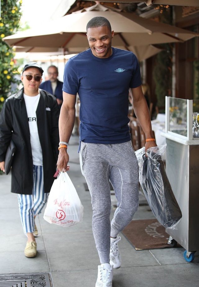 此次替补既 此次替补既