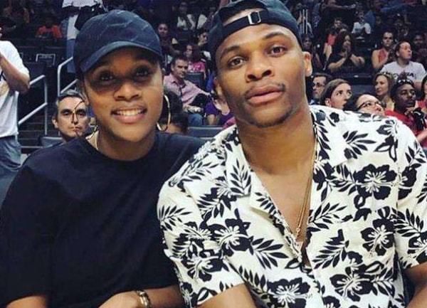 赛后采访的 赛后采访的